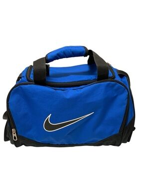 NIKE Brasilia 5 Small Duffle Bag Royal Blue with Black Accents